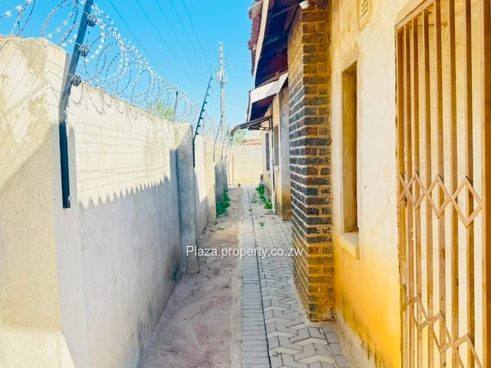 Ruwa 4-Bedroom Family Home.