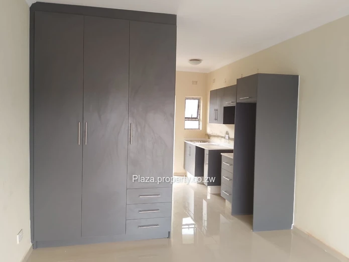 Ashdown Park Clusters – Harare for sale