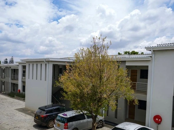 2 Bedroom Flat & Apartment