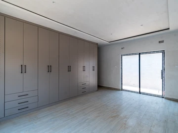 4 Bedroom Townhouse Complex