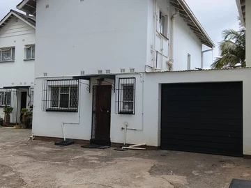 2 Bedroom Garden Flat