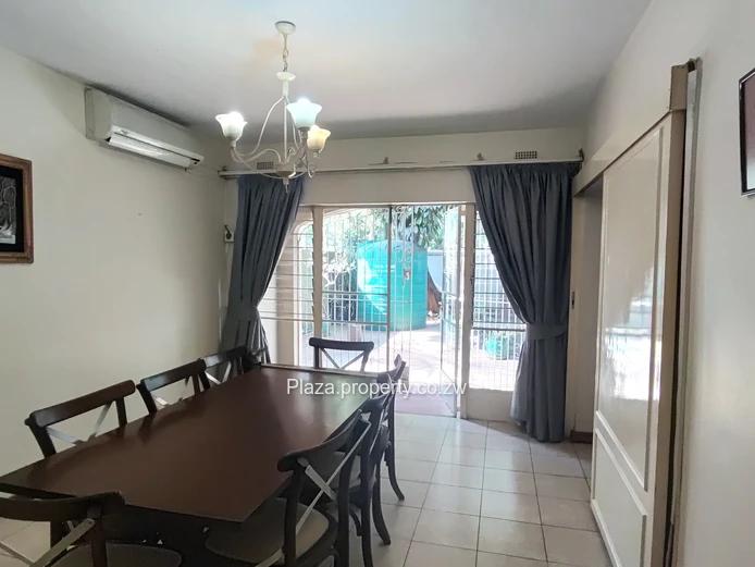 3 Bedroomed Apartment For Rent In Avenues
