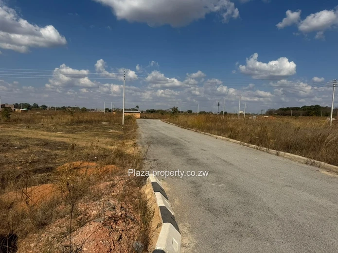 Corner Stand For Sale In Tawona Estate Ruwa