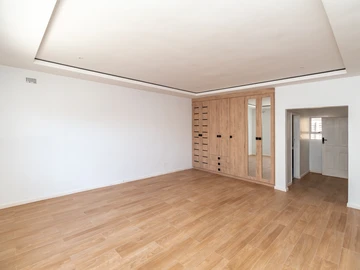 2 Bedroom Garden Flat