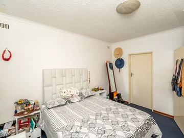 3 Bedroom Garden Flat