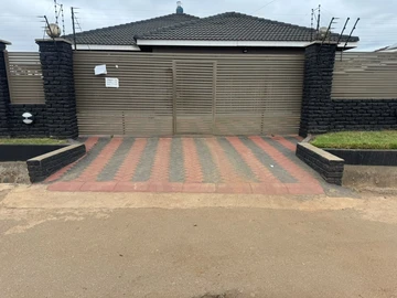 4 Bedroom House