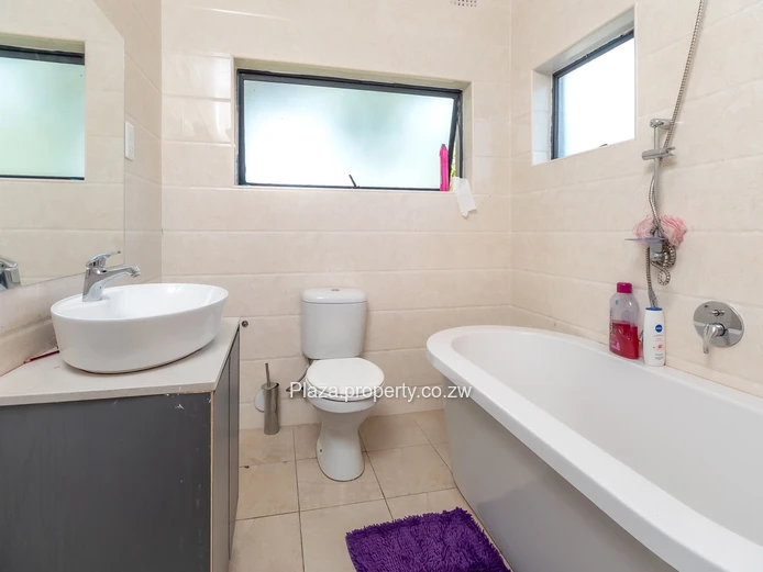 Luxury Living in Borrowdale Brooke: Your Dream Home Awaits!