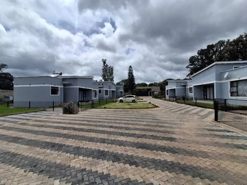 3 Bedroom Garden Flat