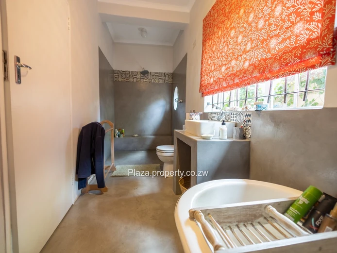 Prime Property with Dual Purpose Potential!