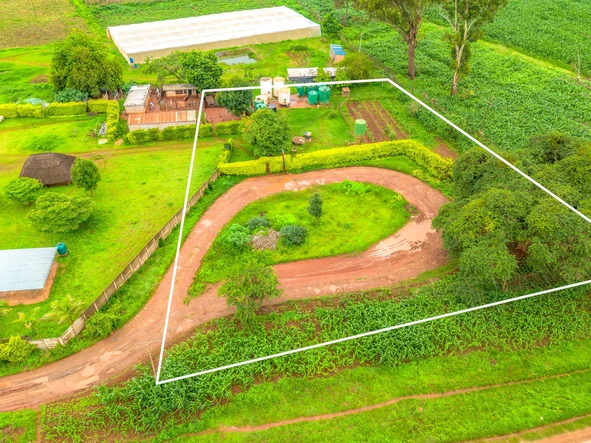 Commercial & Industrial Land