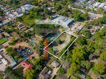 Commercial & Industrial Land