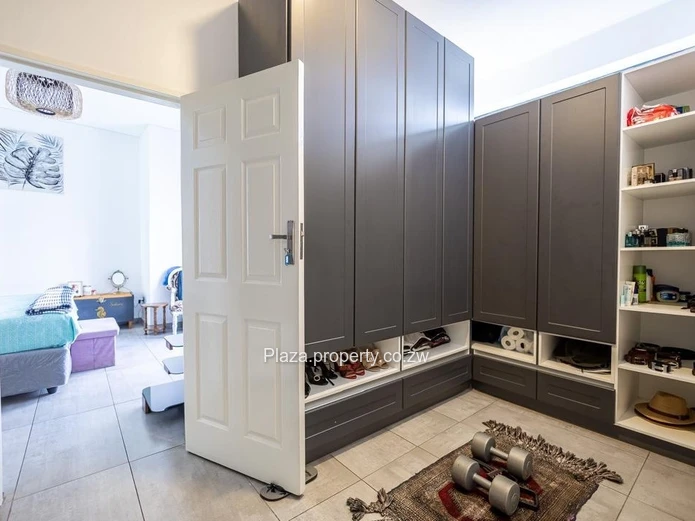 Exclusive 4 Bedroom Villa For Sale In Avondale