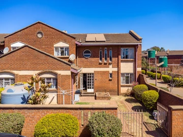 3 Bedroom Garden Flat