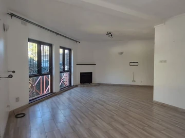 3 Bedroom Flat & Apartment
