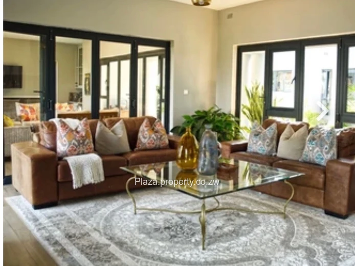 LUXURIOUS MODERN HOME BORROWDALE BROOKE $1.4Mill