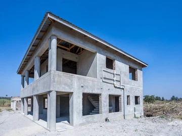 2 Bedroom Garden Flat