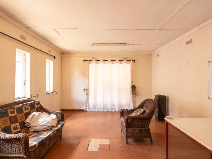 Property With Kirkman Rd Frontage!