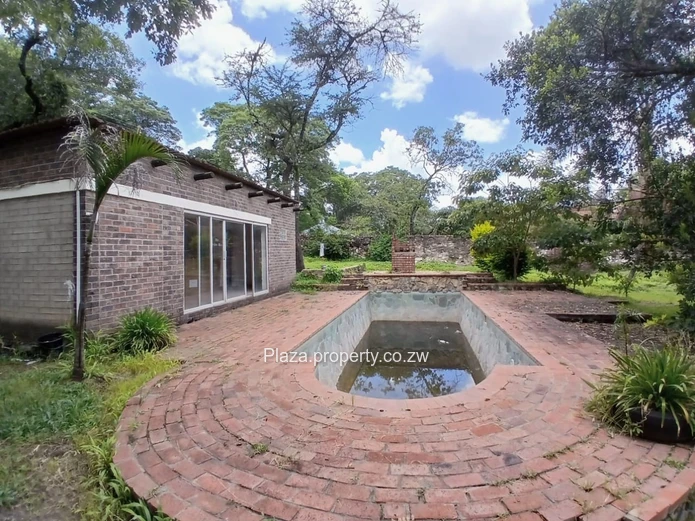 Monavale - Expansive Split-Level Family Home