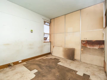 Shop & Retail Property