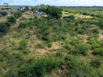 Farm & Agricultural Land