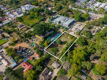 Commercial & Industrial Land