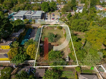 Commercial & Industrial Land