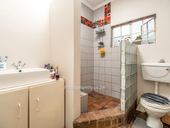 3 Bedroom House For Rent In Glen Lorne