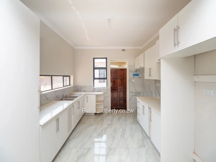 3-Bedroom Modern Cluster Houses for sale in Mornington, Kadoma