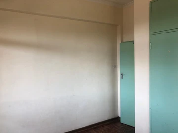 2 Bedroom Flat & Apartment