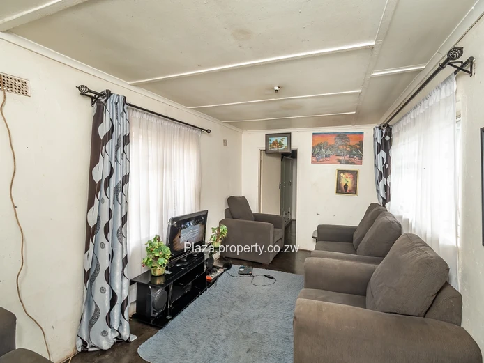 Perfect for Family Living or First-Time Owners (Sole Mandate)