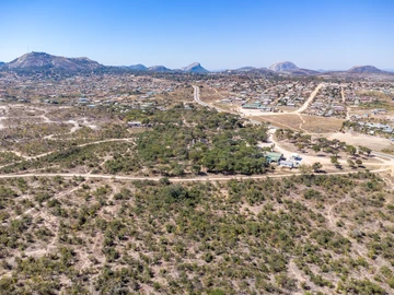 Commercial & Industrial Land