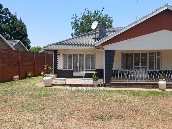 Strategically Located Eastlea Home | S. Machel