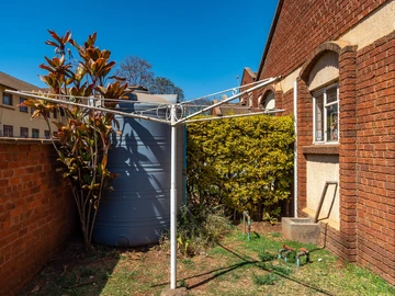 3 Bedroom Garden Flat