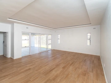 3 Bedroom Garden Flat