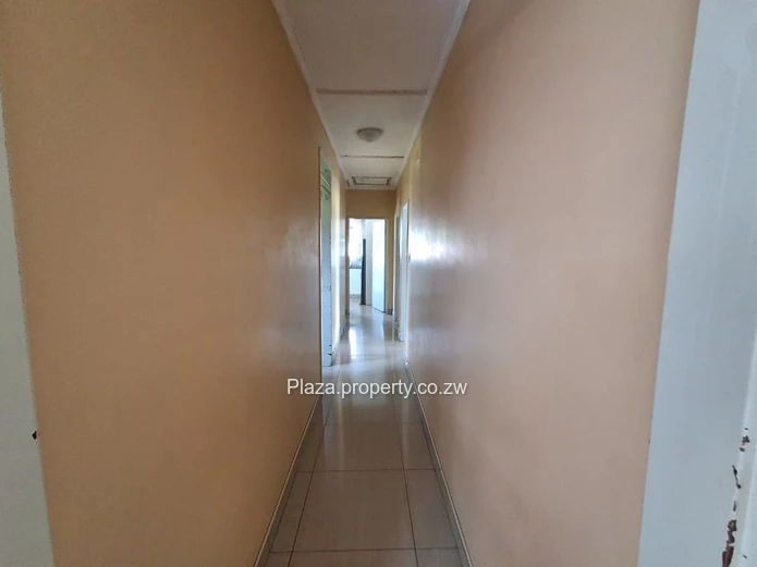 A Lovely Home in a Peaceful area near Lundi Park Golf Course