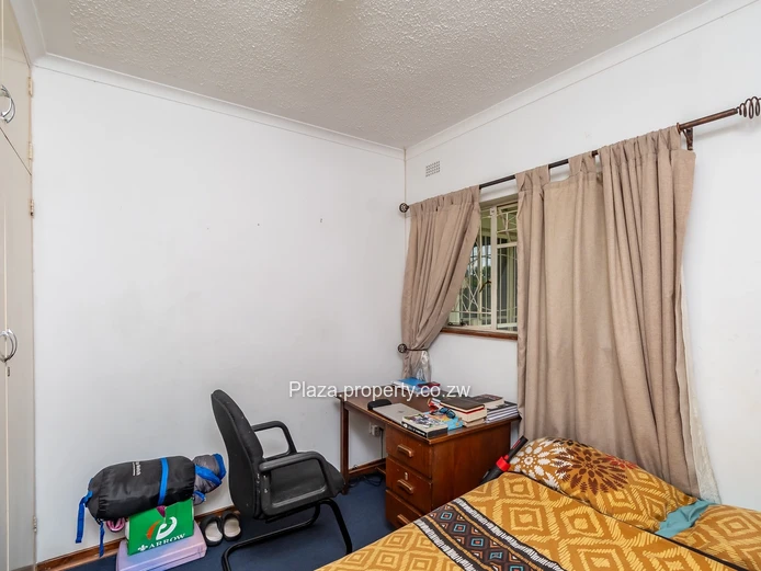 Quick Sale - Charming 3 Bed Garden Flat