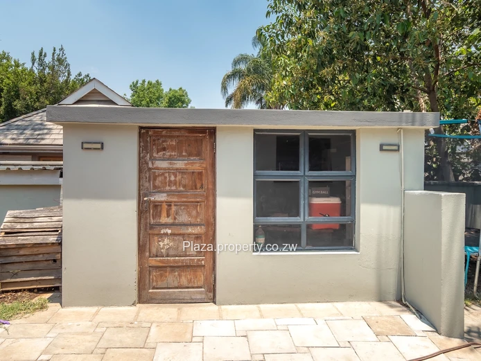 Luxury Living in Borrowdale Brooke: Your Dream Home Awaits!