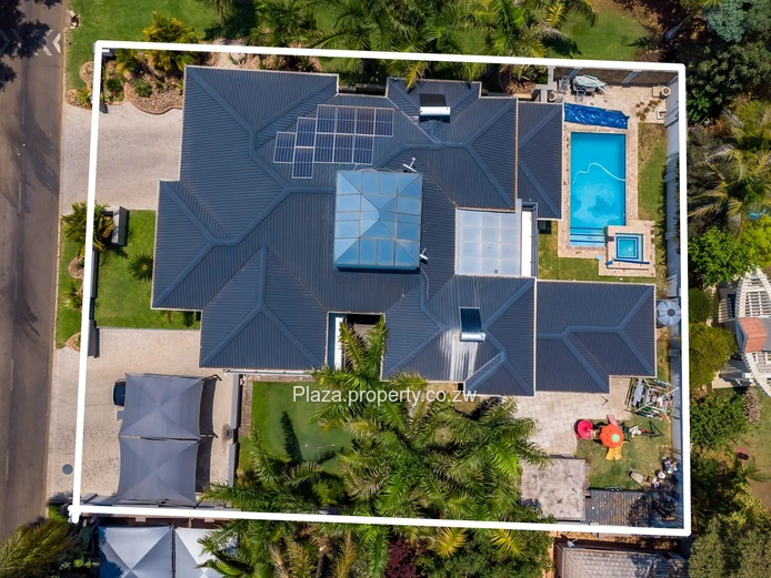 Luxury Living in Borrowdale Brooke: Your Dream Home Awaits!