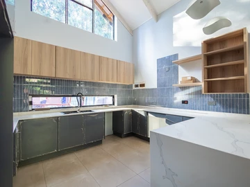 3 Bedroom Garden Flat