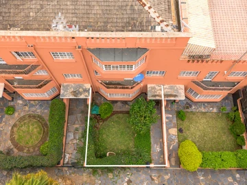 3 Bedroom Flat & Apartment