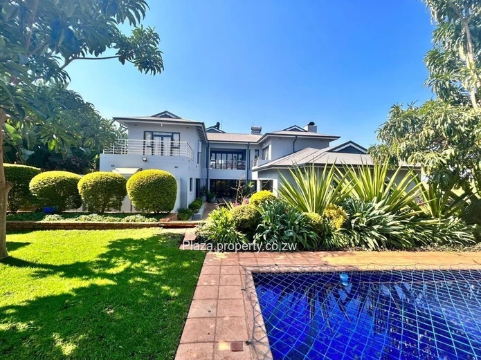 LUXURIOUS MODERN HOME BORROWDALE BROOKE $1.4Mill