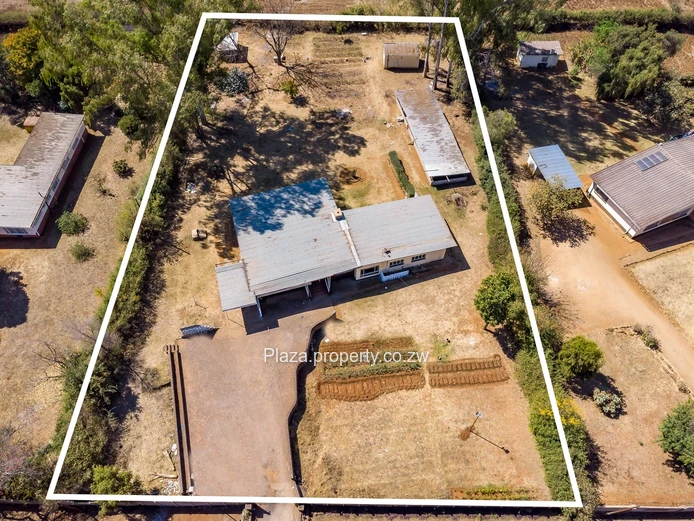 Spacious 5-Bedroom Home For Sale In Daylesford