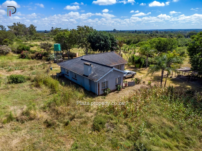 Prime 3.3Ha Agricultural Plot with Road Frontage & Development Potential – Gweru