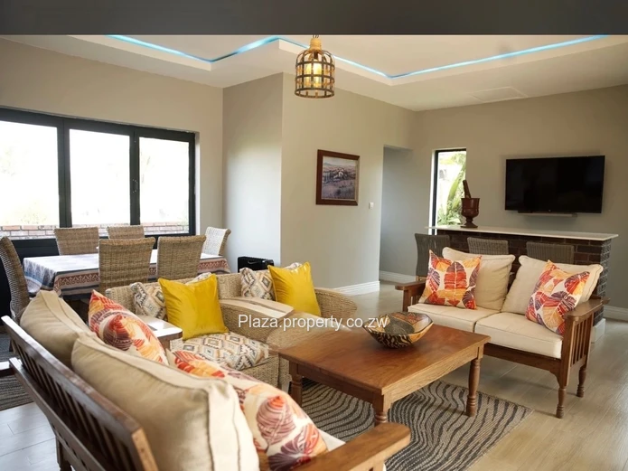 LUXURIOUS MODERN HOME BORROWDALE BROOKE $1.4Mill