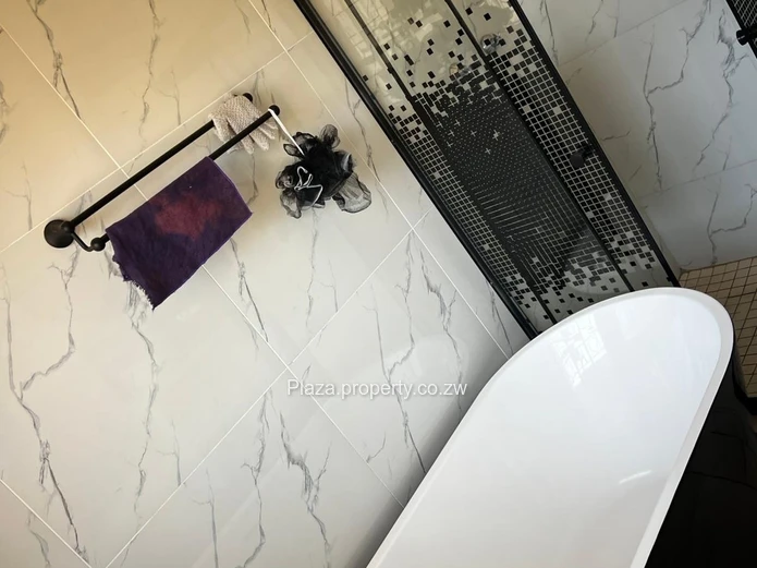 Dream Home Alert in Ruwa's Old Windsor Park!