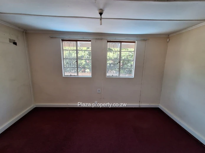 Commercial Property for Sale – Van Praag, Milton Park