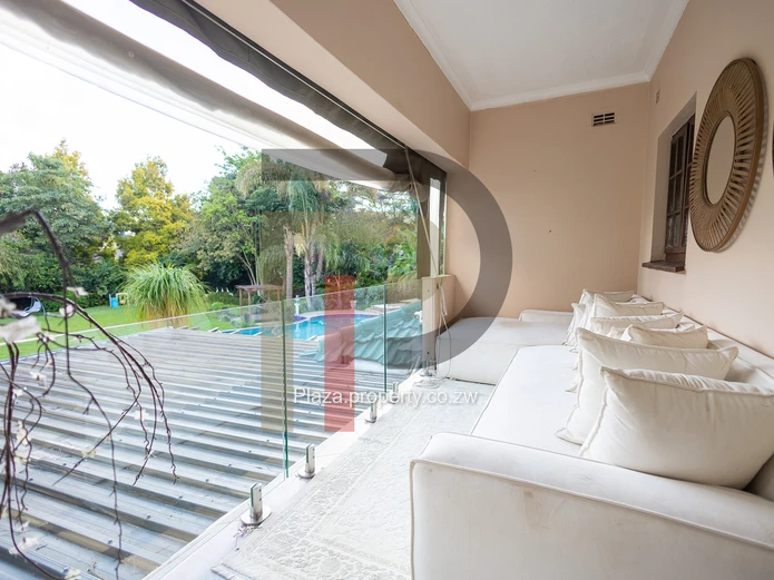 Borrowdale Brooke 4-Bed Oasis: Pool, Lush Garden