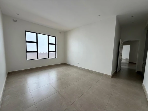 4 Bedroom Garden Flat
