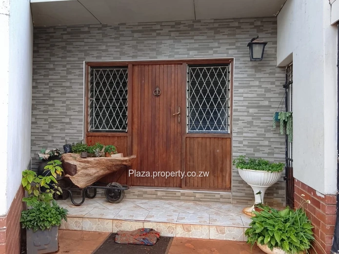 Prime Property Suitable for Offices To Let