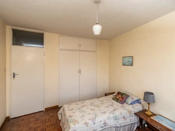 3 Bedroom Flat & Apartment